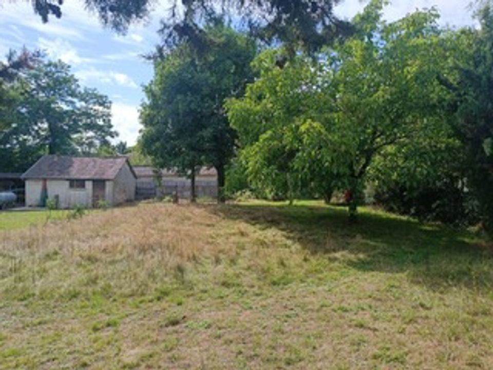 Helårsgrund i Laval, Mayenne - foto 4
