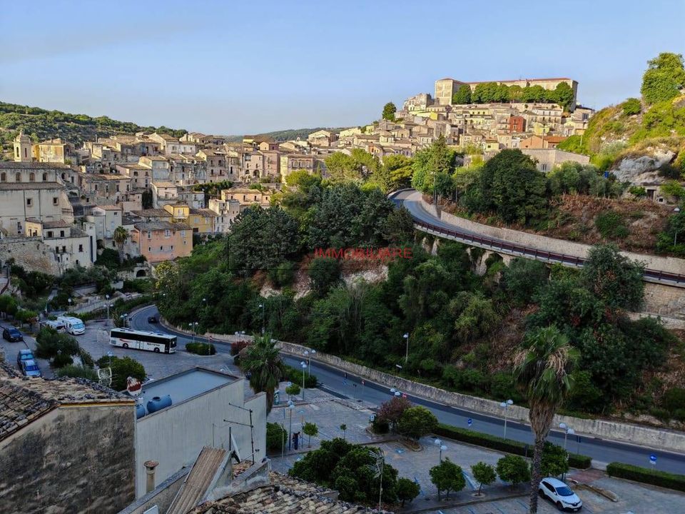 Villa i Ragusa, Ragusa - foto 1