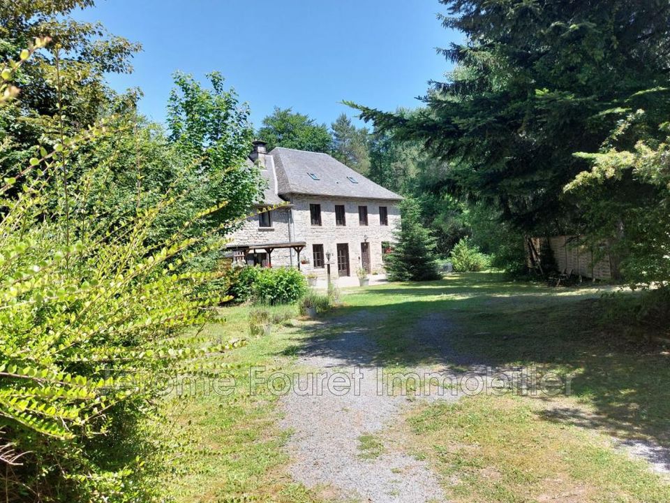 Erhvervsejendom i Egletons, Correze - foto 2