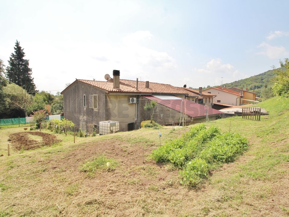 Casa de pueblo en Gambellara, Vicenza - foto 2
