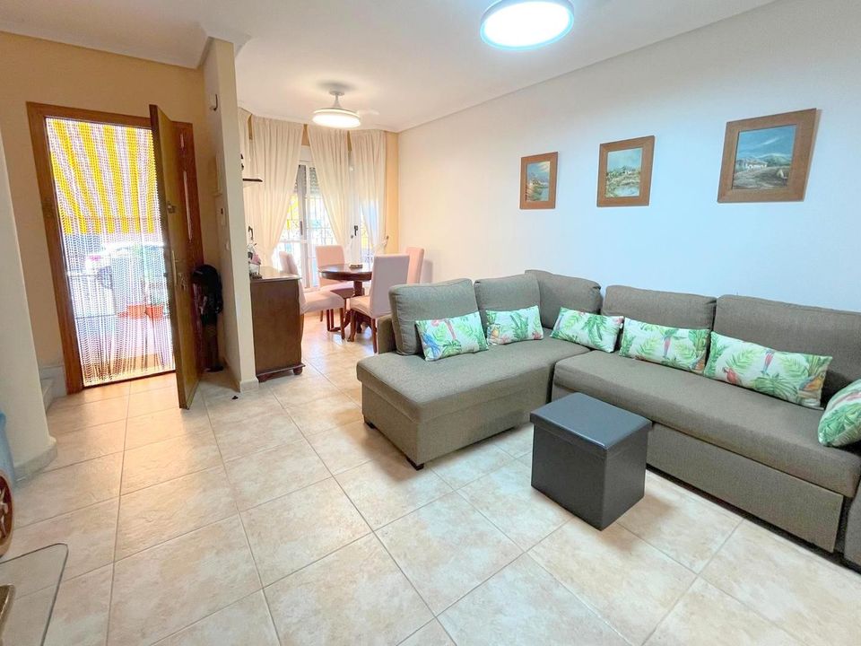 Casa unifamiliar a Los Balcones, Alicante - foto 4