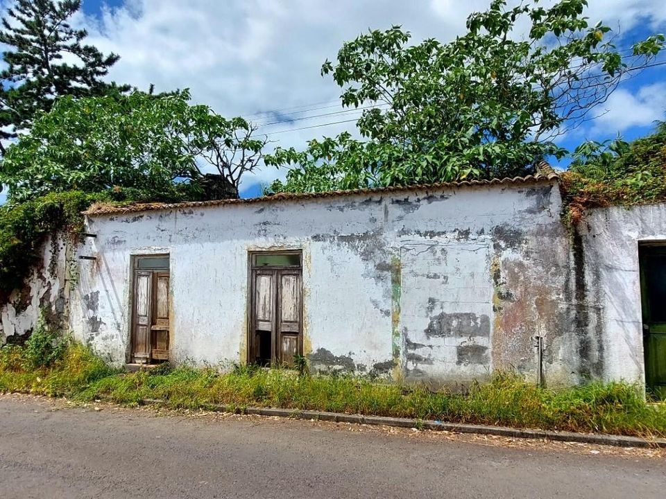Byhus i Horta, Faial - foto 1