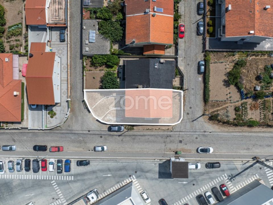 Terra a Pedroso, Porto - foto 2