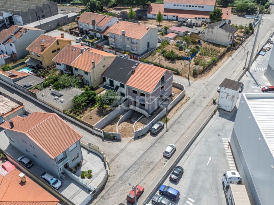 Terra a Pedroso, Porto - foto 5
