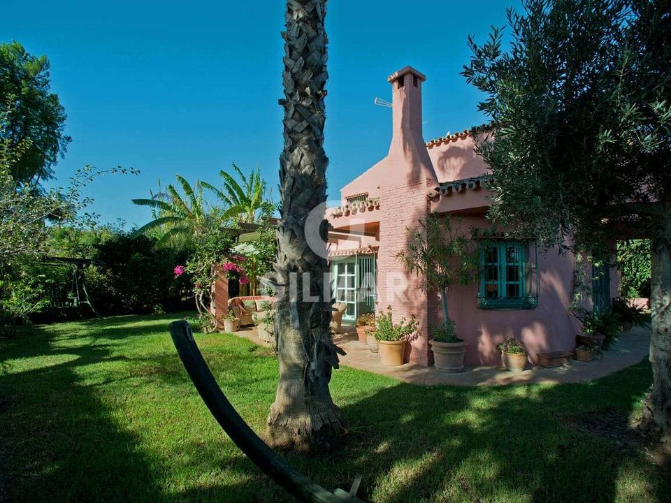 Villa i Estepona, Malaga - foto 1
