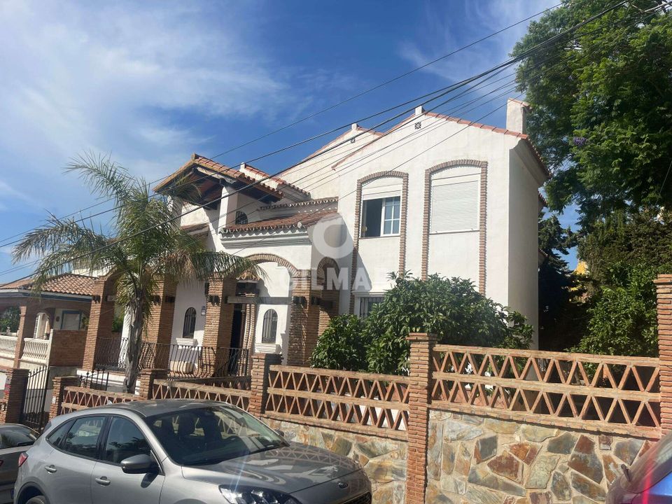 Villa i Benalmadena, Malaga - foto 1