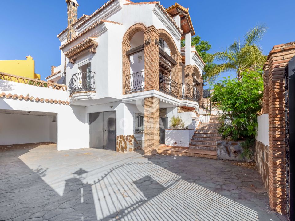 Villa i Benalmadena, Malaga - foto 2