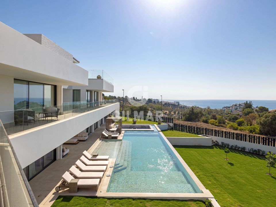 Villa i Benalmadena, Malaga - foto 1