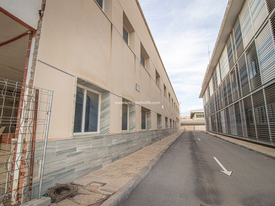 Erhvervsejendom i Elche, Alicante - foto 4