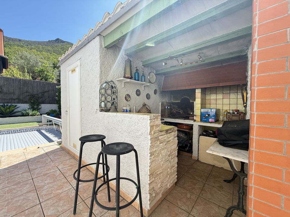 Villa i Arles-sur-Tech, Pyrenees-Orientales - foto 2