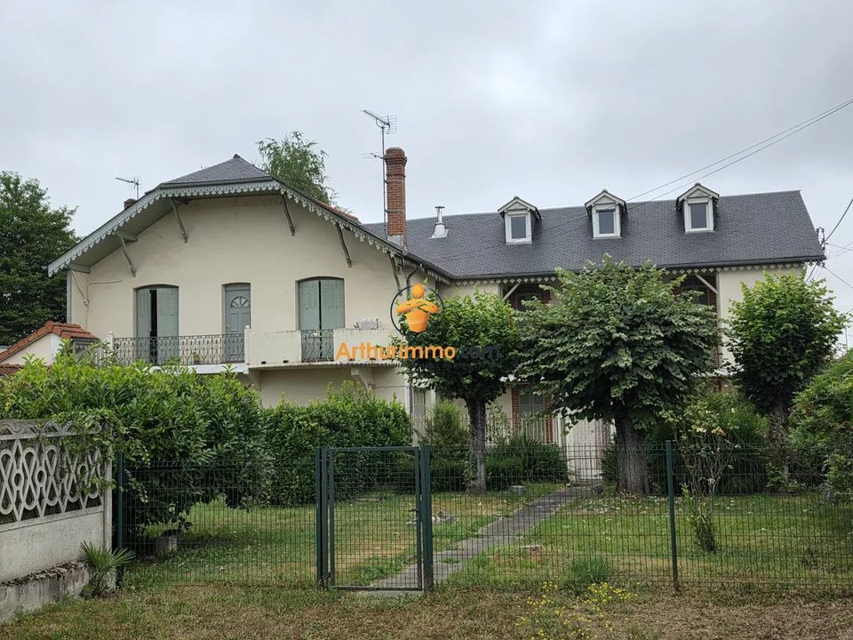 Villa i Tarbes, Hautes-Pyrenees - foto 1