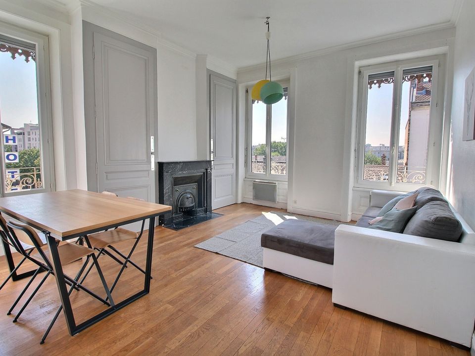 Lejlighed i Villeurbanne, Rhone - foto 1