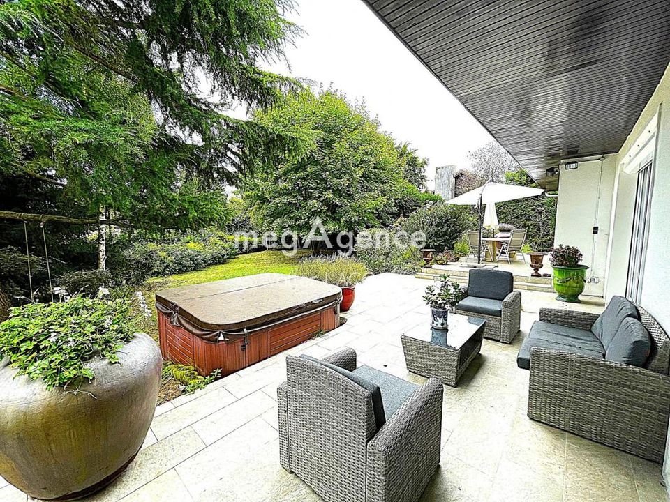 Villa i Saint-Nom-la-Bretèche, Yvelines - foto 3