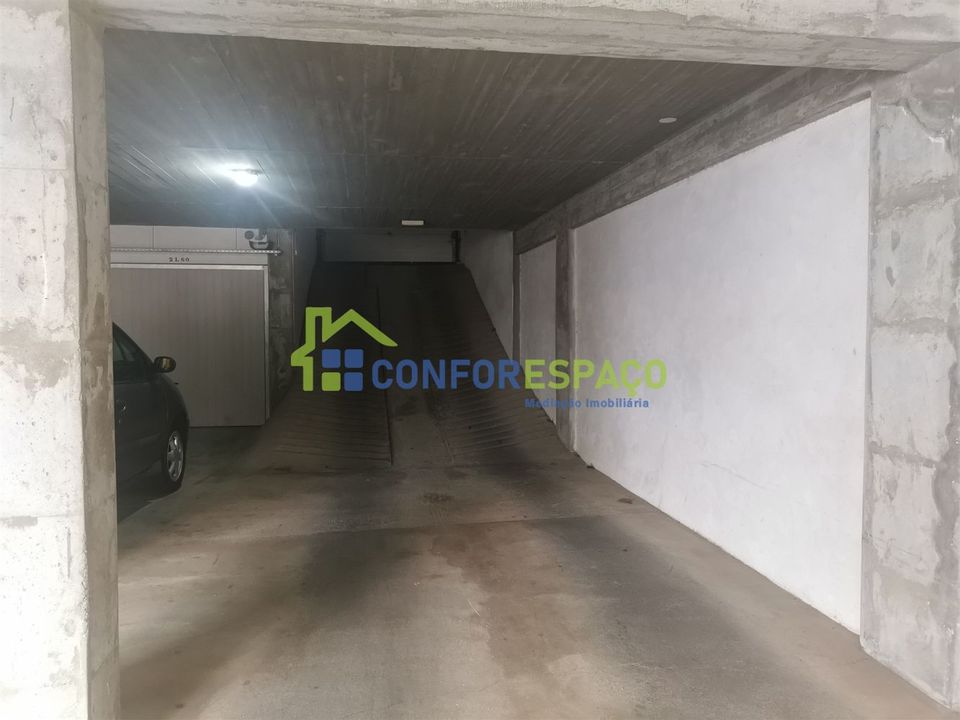 Garage i Castelo Branco, Castelo Branco - foto 5