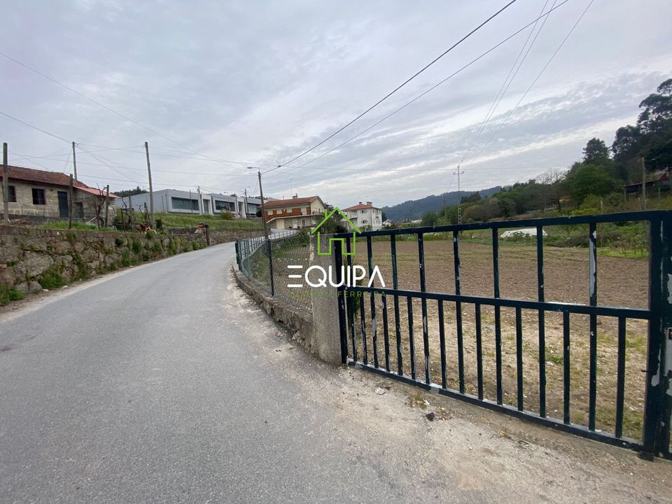 Helårsgrund i Guimaraes, Braga - foto 2