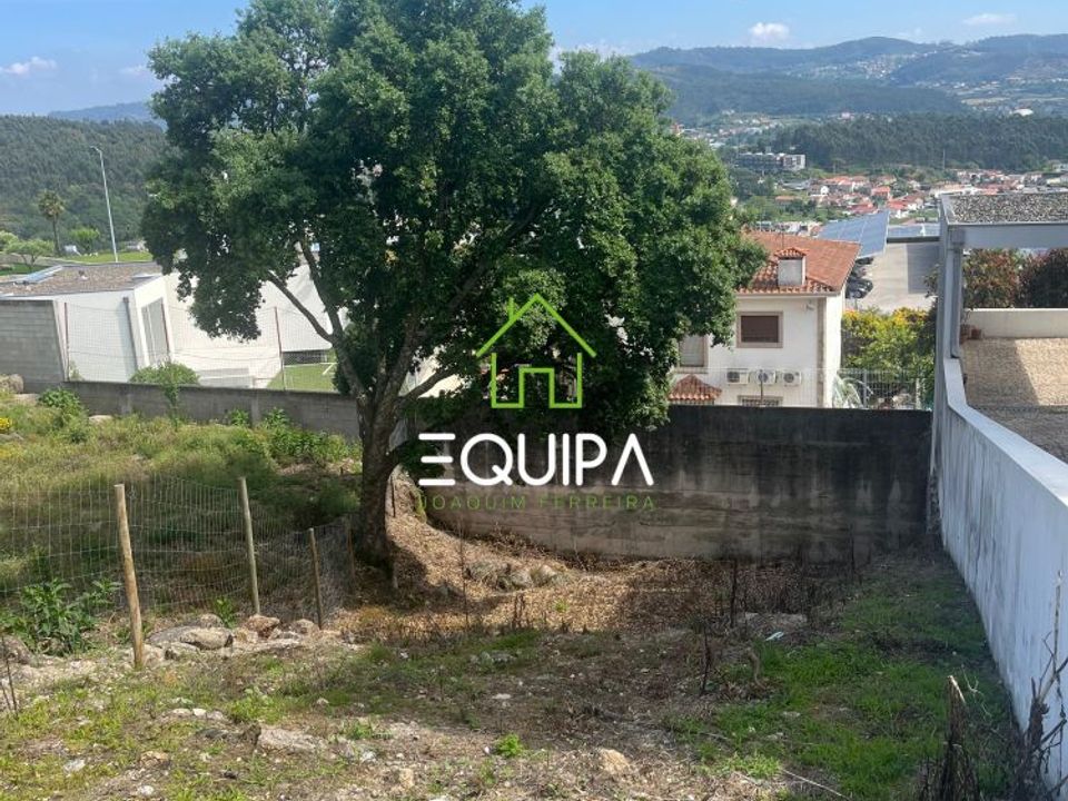 Helårsgrund i Guimaraes, Braga - foto 2