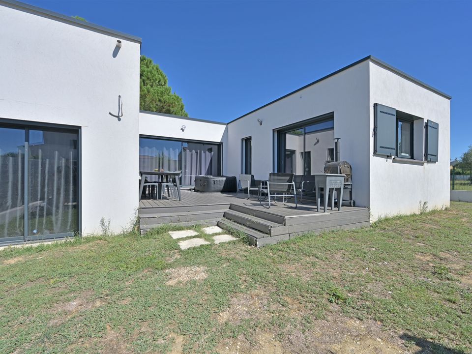 Villa i Beauvoisin, Gard - foto 1