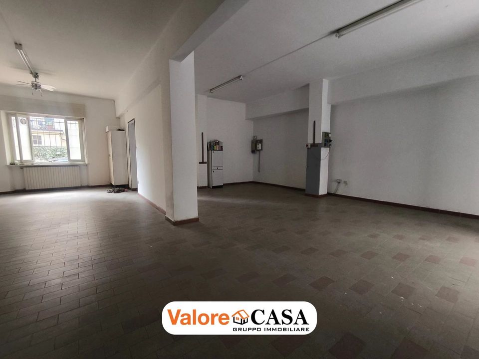 Erhvervsejendom i Acqui Terme, Alessandria - foto 1