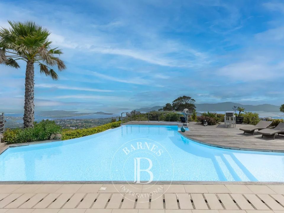 Villa i Porto-Vecchio, Corse-du-Sud - foto 1