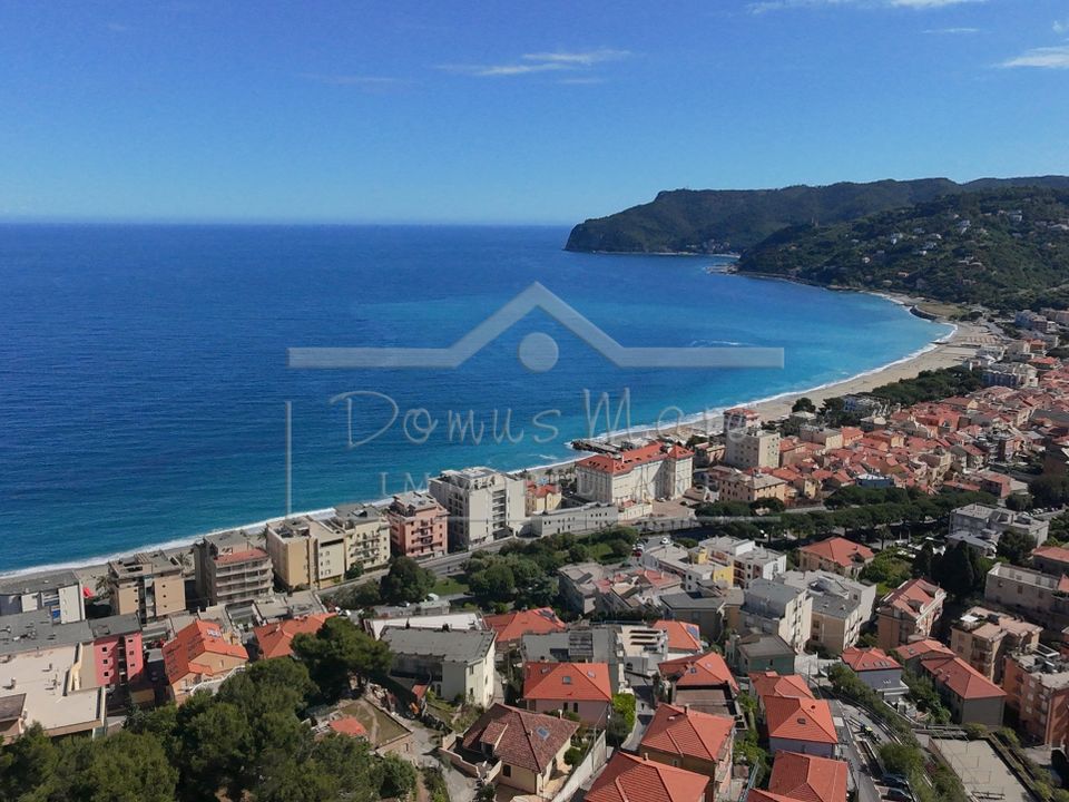 Villa i Spotorno, Savona - foto 1