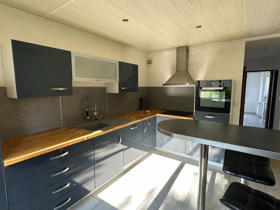 Lejlighed i L’Isle-sur-le-Doubs, Doubs - foto 1