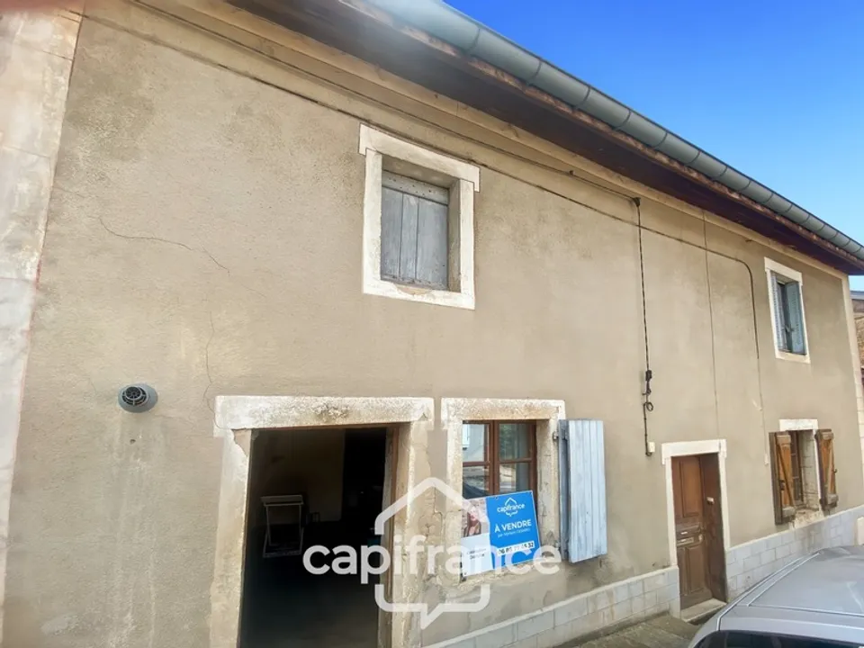 Casa de pueblo en Cousance, Jura - foto 1