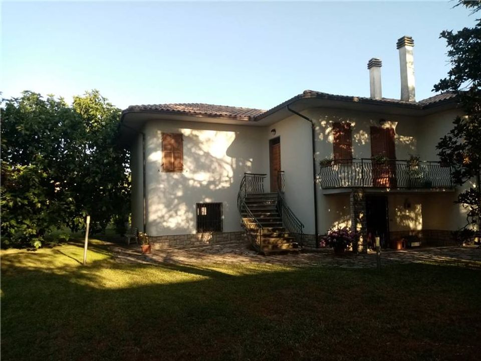 Byhus i Gualdo Cattaneo, Perugia - foto 3