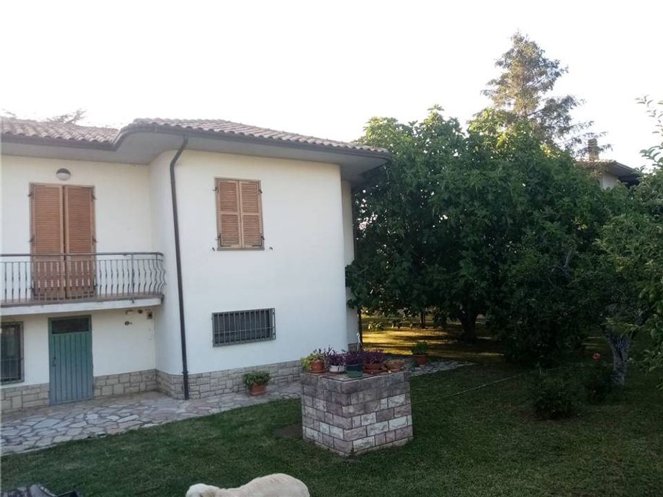 Byhus i Gualdo Cattaneo, Perugia - foto 4