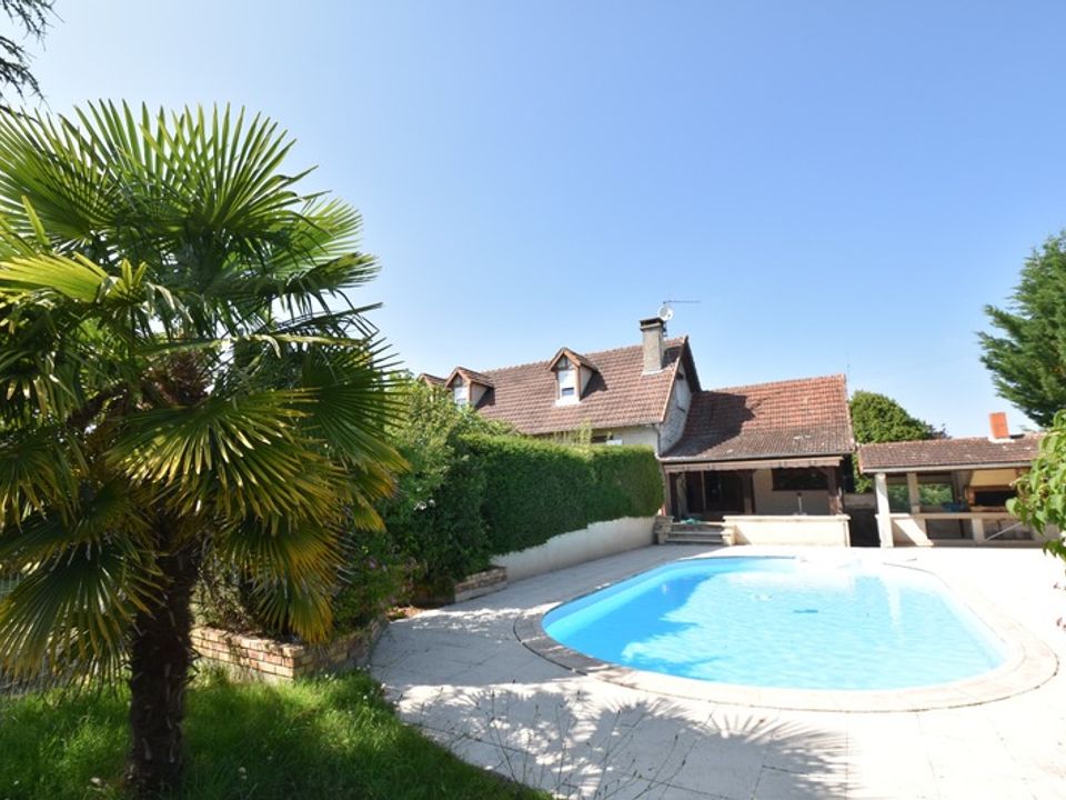 Villa i Gueugnon, Saone-et-Loire - bilde 1