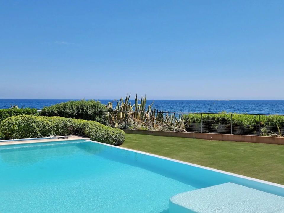Villa i Les Issambres, Var - foto 1
