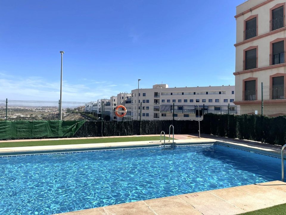 Lejlighed i Garrucha, Almeria - foto 1
