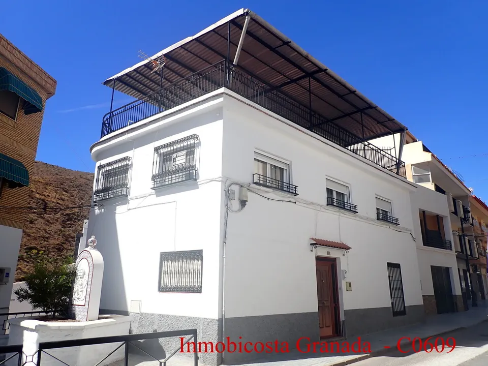 Landsbyhus i Albunol, Granada - foto 1