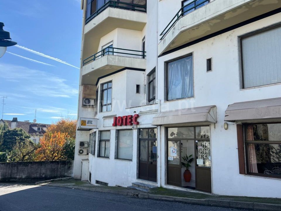 Erhvervsejendom i Covilha, Castelo Branco - foto 1