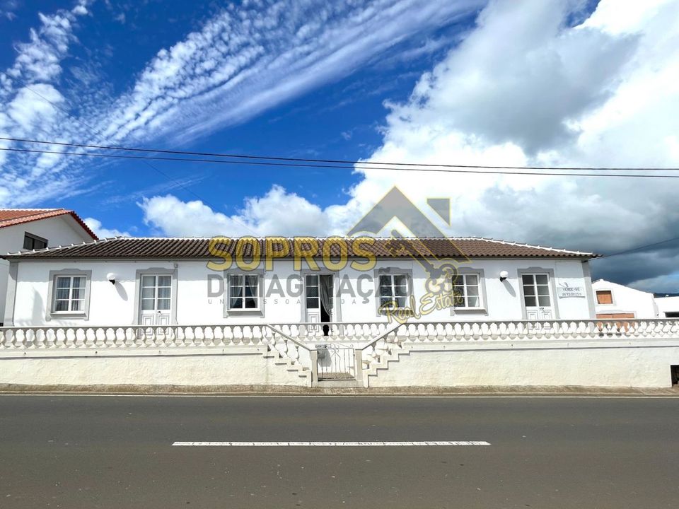 Villa a Vila da Praia da Vitoria, Terceira - foto 1