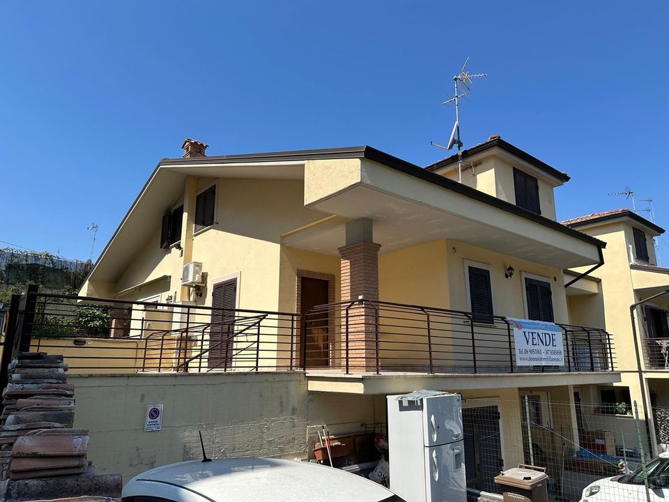 Byhus i Guidonia Montecelio, Rome - foto 1