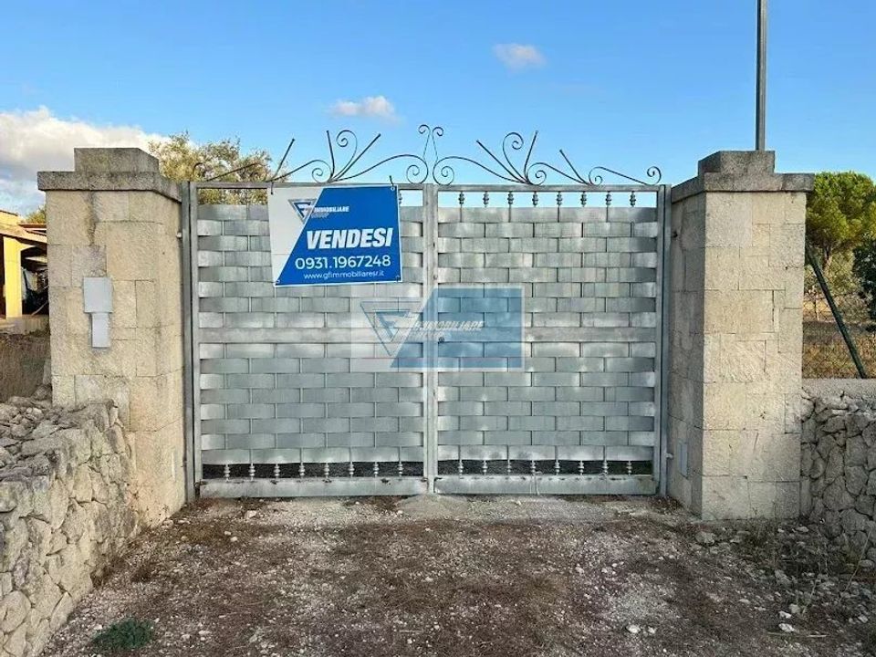 Helårsgrund i Noto, Siracusa - foto 1
