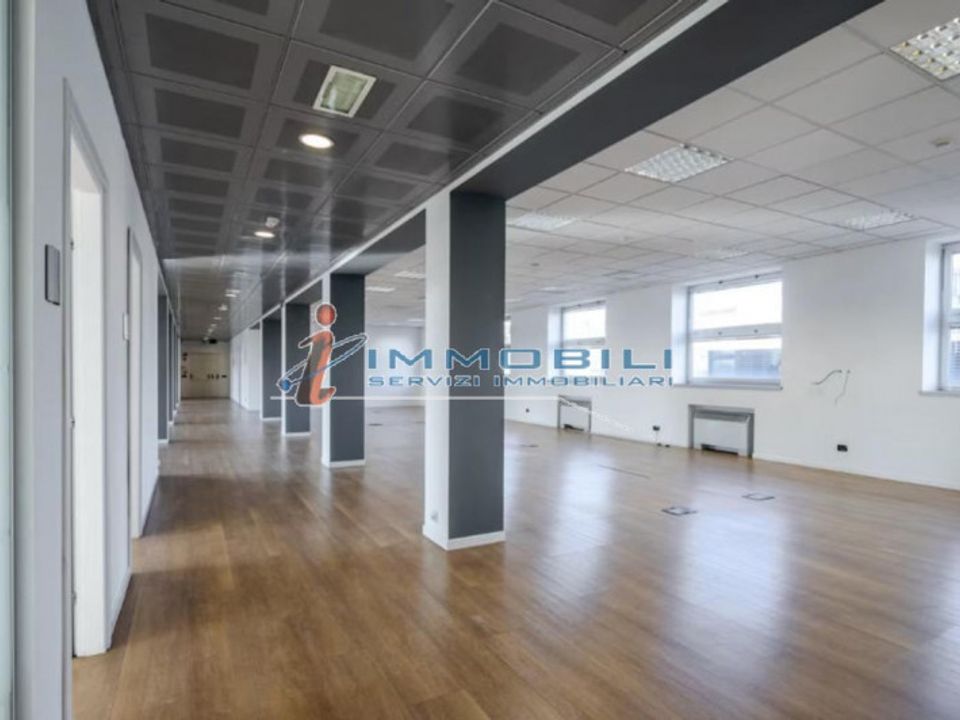 Villa i Milan, Milan - foto 1