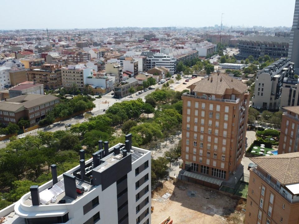 Lejlighed i Valencia, Valencia - foto 1