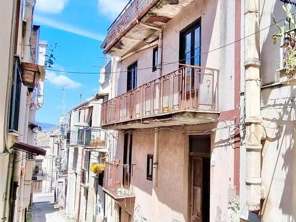 Villa i Chiusa Sclafani, Palermo - foto 1