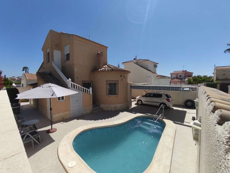 Villa i Orihuela, Alicante - foto 1