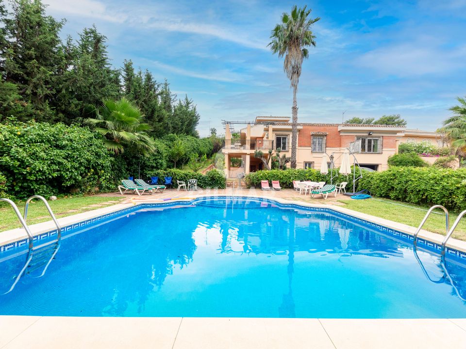 Villa i Malaga city, Malaga - foto 1
