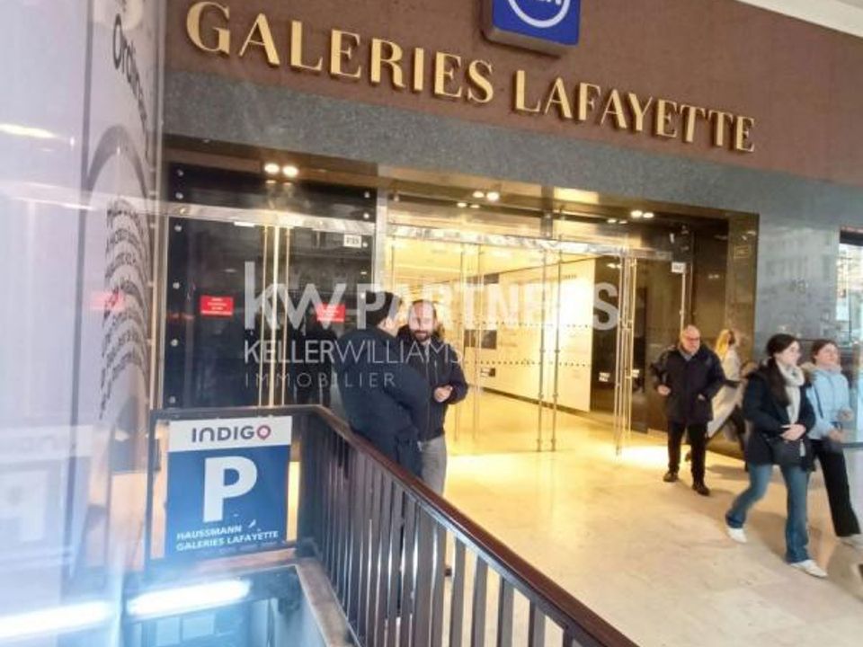 Parkeringsplass i Paris, Paris - bilde 3