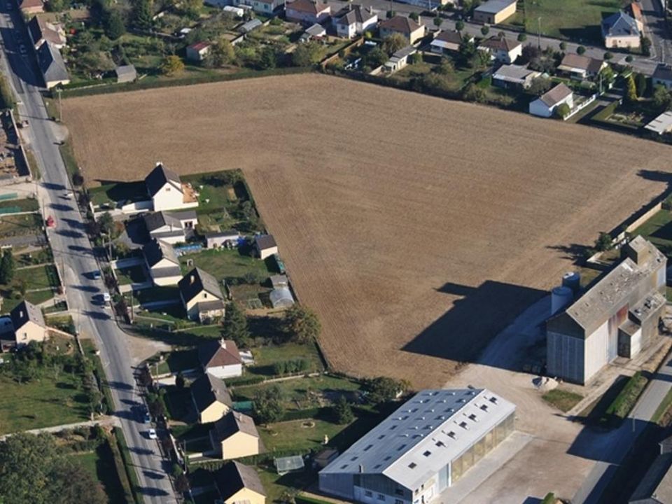 Helårsgrund i Chassant, Eure-et-Loir - foto 1