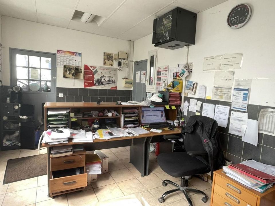 Erhvervsejendom i Vitry-sur-Seine, Val-de-Marne - foto 3