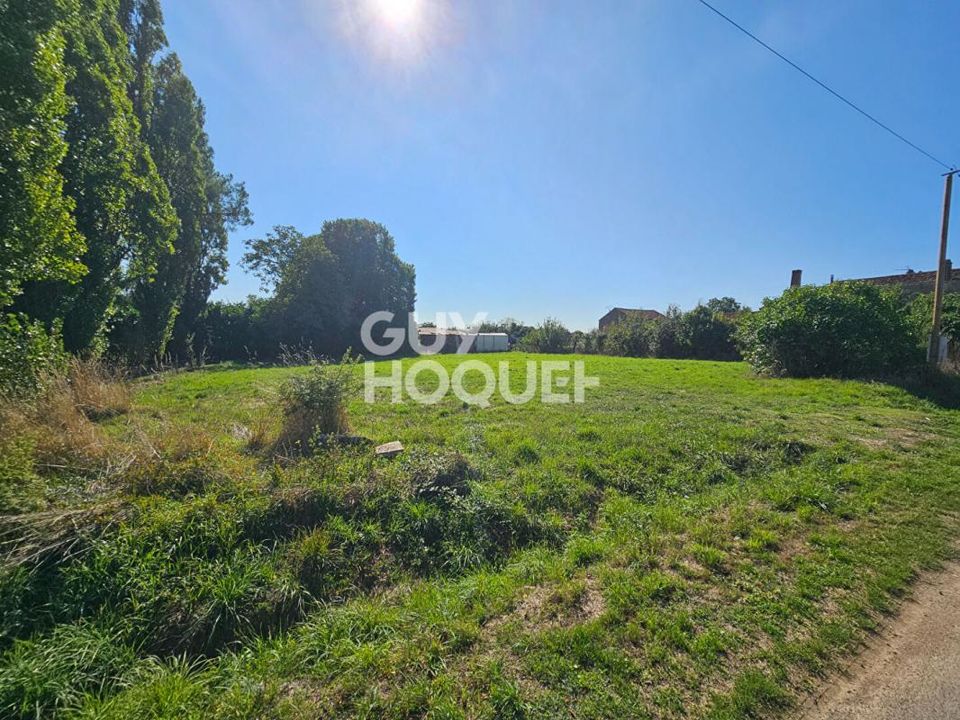 Helårsgrund i Foussais-Payre, Vendee - foto 1