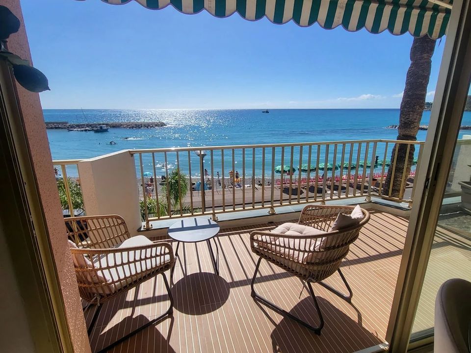 Lejlighed i Roquebrune-Cap-Martin, Alpes-Maritimes - foto 1