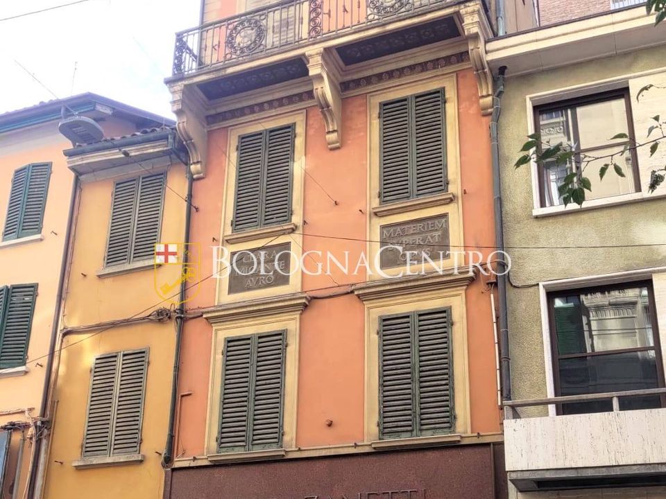 Erhvervsejendom i Bologna, Bologna - foto 1