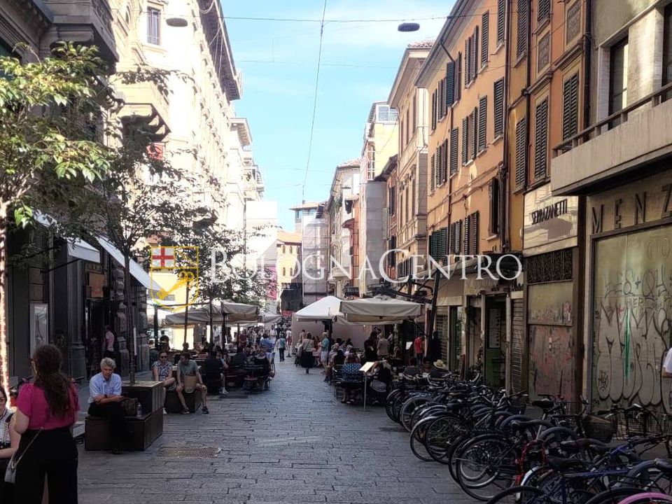 Erhvervsejendom i Bologna, Bologna - foto 2