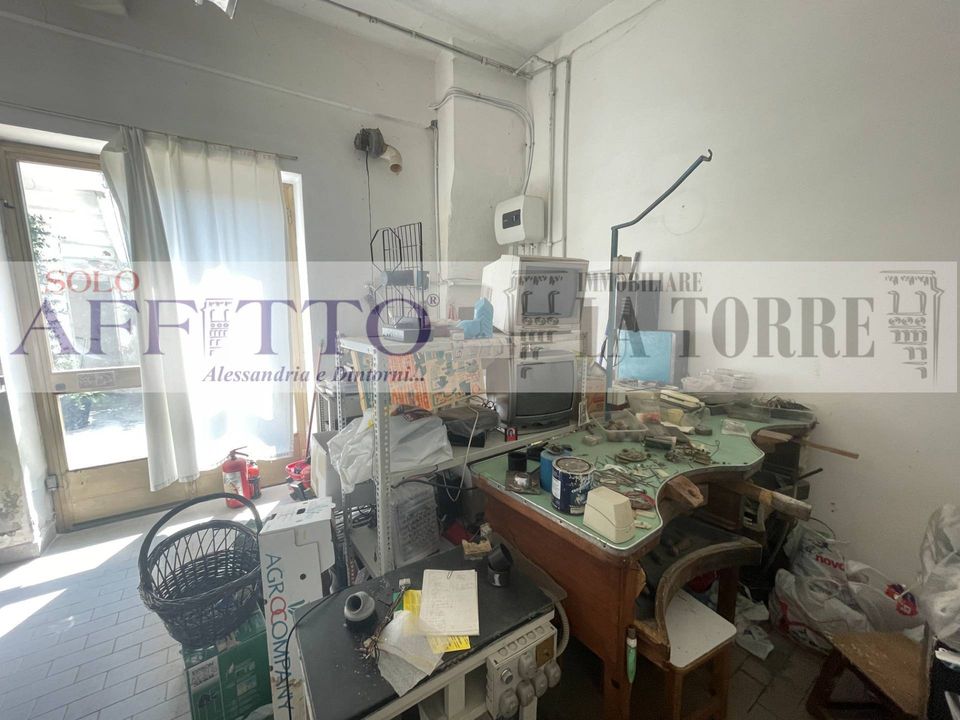 Erhvervsejendom i Valenza, Alessandria - foto 4