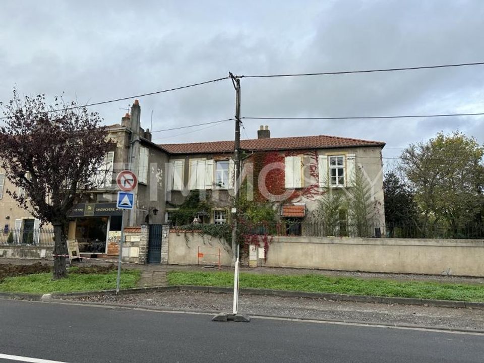 Helårsgrund i Le Ban-Saint-Martin, Moselle - foto 5